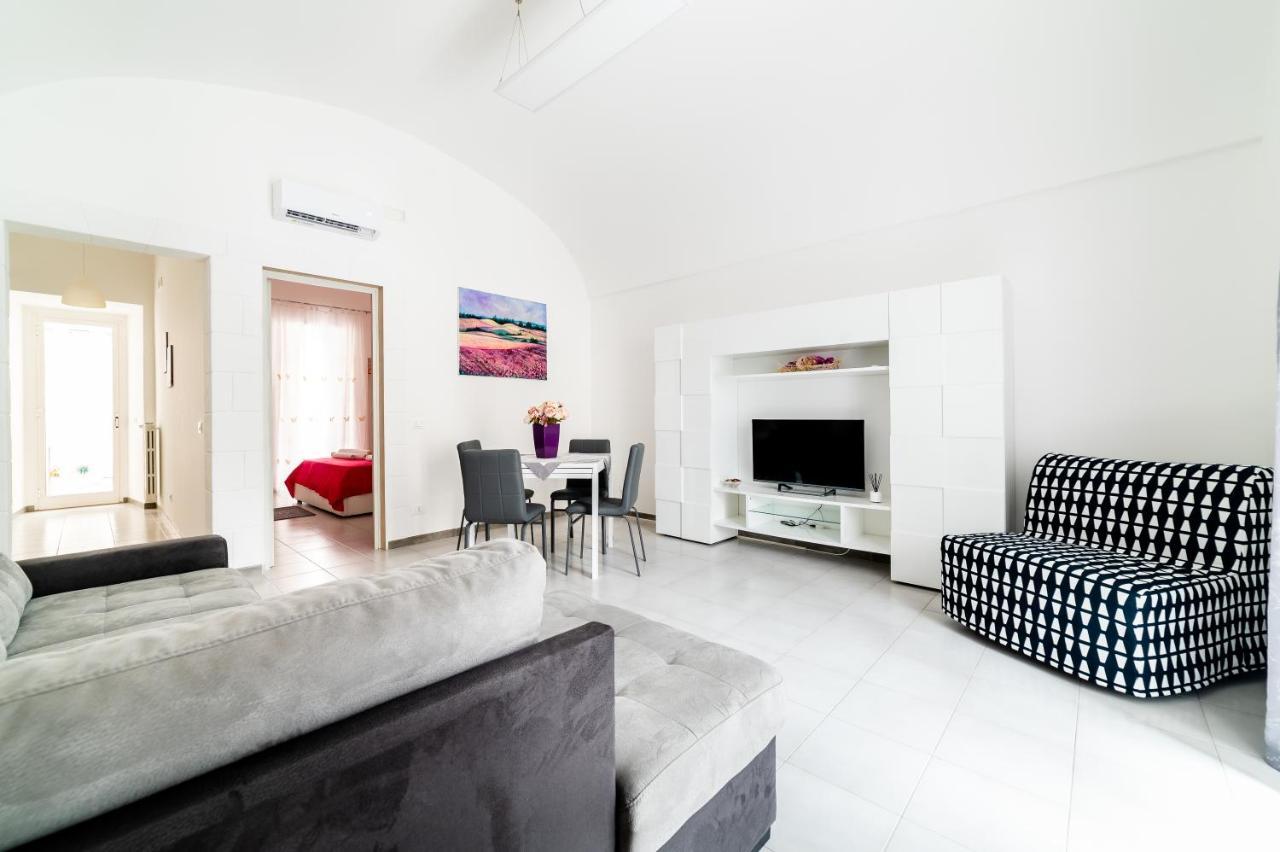 Palazzo Fiordaliso - Puglia Mia Apartments Monopoli Exterior photo